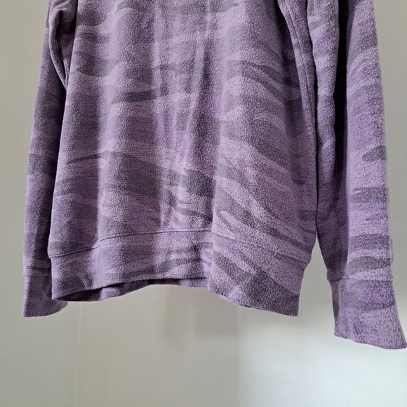 Buffalo D.B | Purple camo light wash crew neck long sleeved sweater - Picture 5 of 9